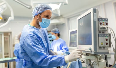 ¿Por qué realizar mantenimiento preventivo a los equipos médicos?